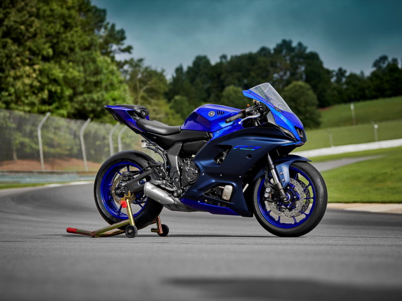 2023-Yamaha-YZF-R7-23145435 | Ashburn, GA | Trailer Dealership
